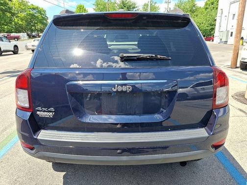 Blue 2016 Jeep Compass Sport