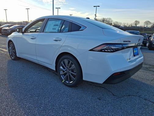 Aspen White TriCoat 2026 Nissan Sentra SL