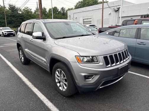 Silver 2015 Jeep Grand Cherokee Limited