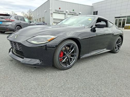 Black Diamond Pearl 2026 Nissan Z Performance