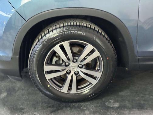 Blue 2018 Honda Pilot EX-L