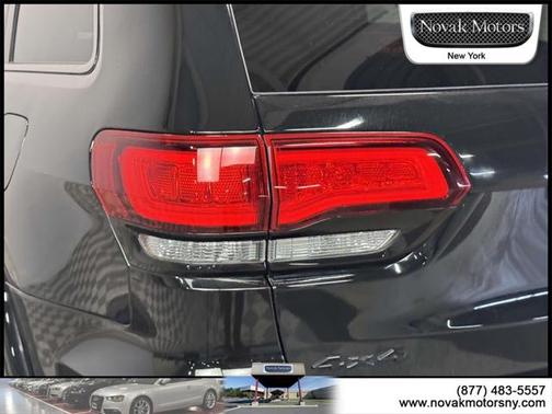 2022 Jeep Grand Cherokee Laredo