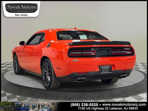 Go Mango 2022 Dodge Challenger GT