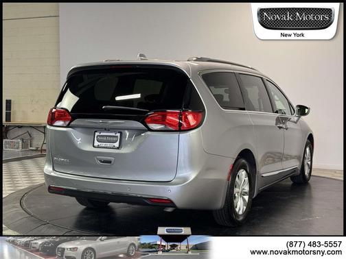 2020 Chrysler Pacifica Touring L