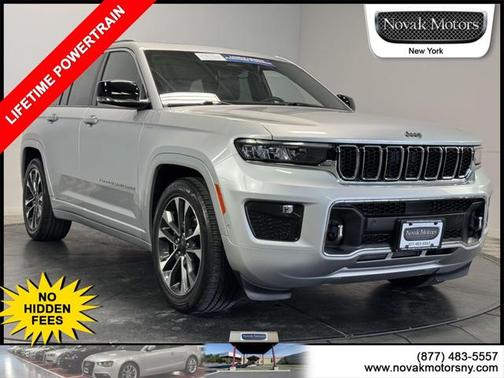 2022 Jeep Grand Cherokee Overland