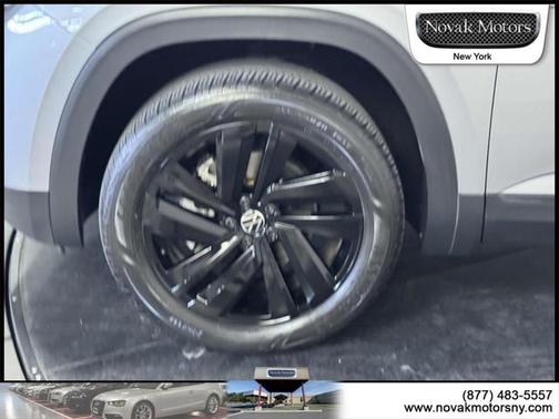 2022 Volkswagen Atlas Cross Sport 3.6L V6 SE w/Technology