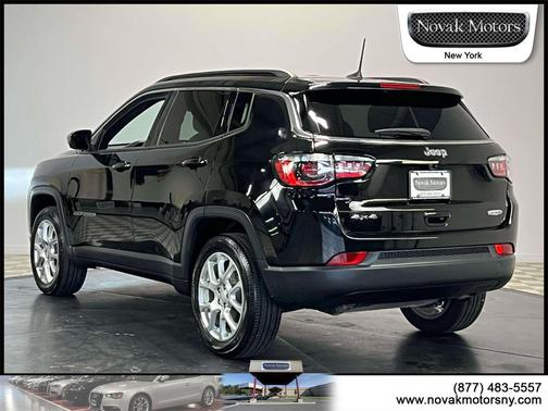 2023 Jeep Compass Latitude Lux