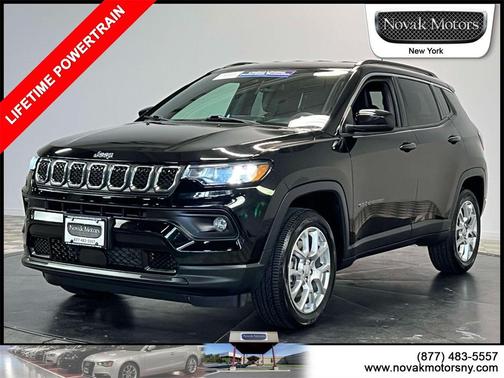2023 Jeep Compass Latitude Lux