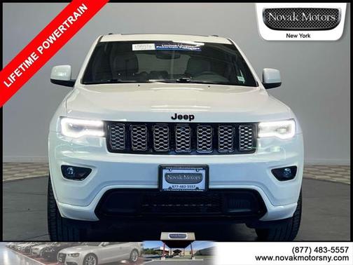 2022 Jeep Grand Cherokee Laredo