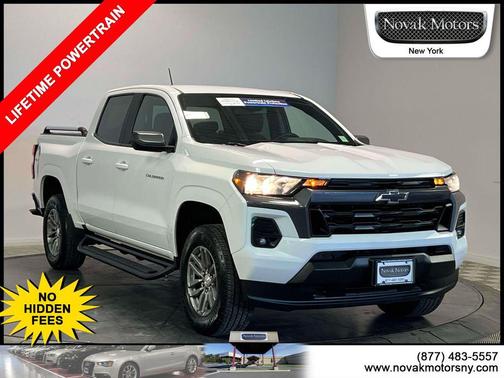 Summit White 2023 Chevrolet Colorado LT