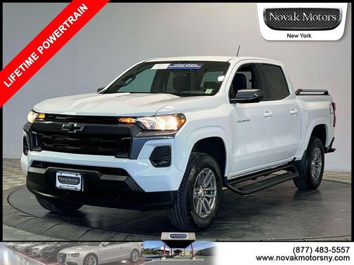 Summit White 2023 Chevrolet Colorado LT
