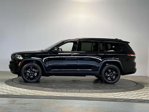 2022 Jeep Grand Cherokee L Altitude