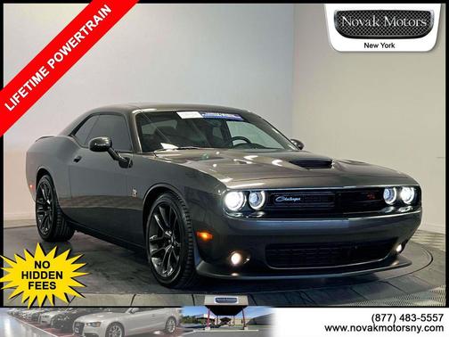 Granite Crystal Metallic Clearcoat 2022 Dodge Challenger R/T Scat Pack