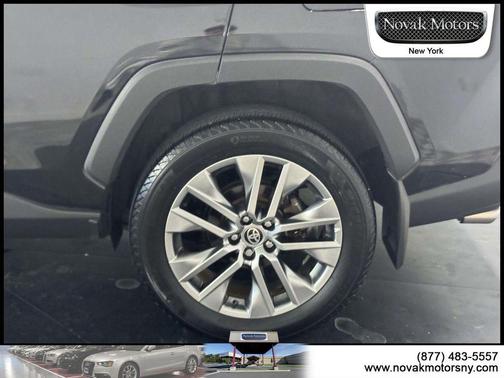 2022 Toyota RAV4 XLE Premium