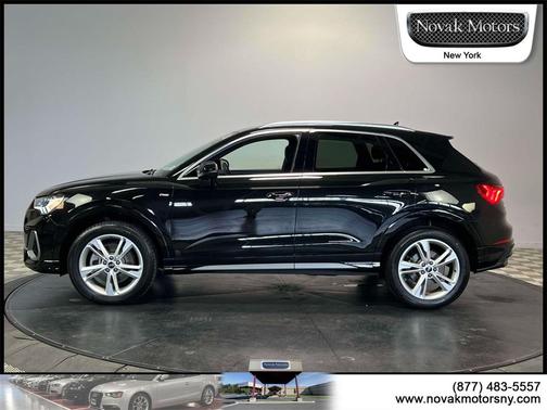2023 Audi Q3 Premium
