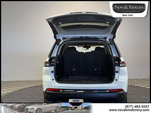 Bright White Clearcoat 2023 Jeep Grand Cherokee L Laredo