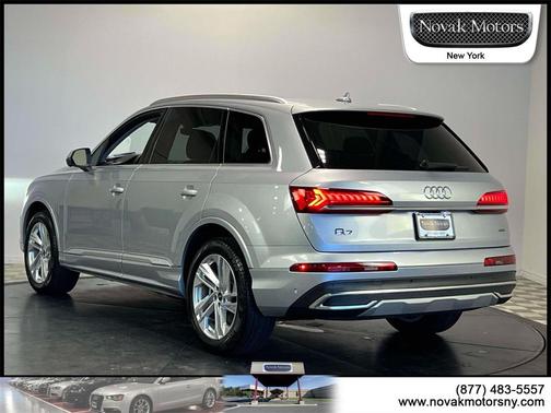 2022 Audi Q7 55 Premium Plus