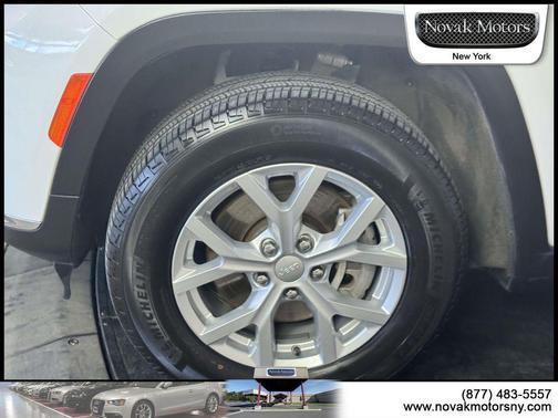 Bright White Clearcoat 2023 Jeep Grand Cherokee L Limited