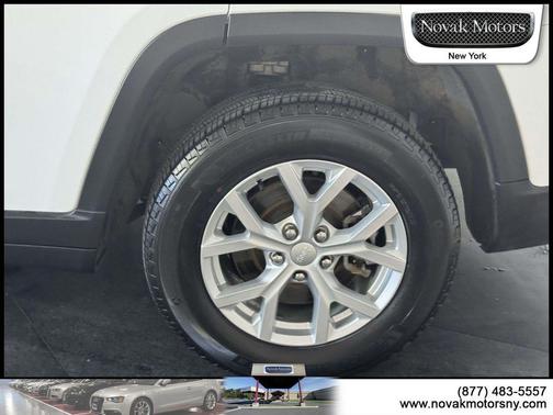 Bright White Clearcoat 2023 Jeep Grand Cherokee L Limited