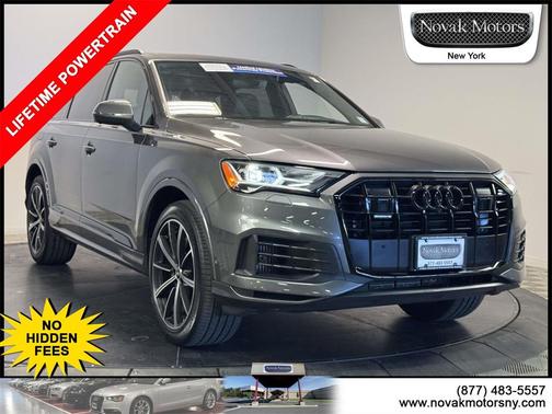 2022 Audi Q7 55 Premium Plus