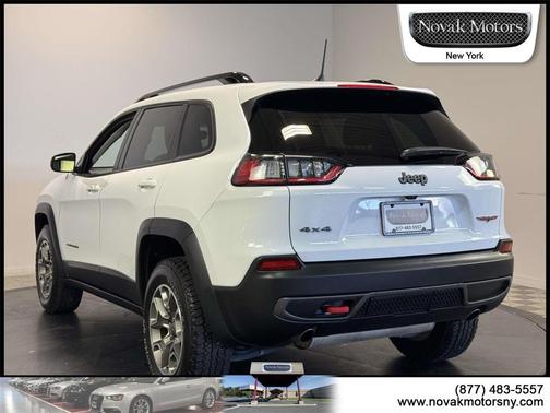 2022 Jeep Cherokee Trailhawk