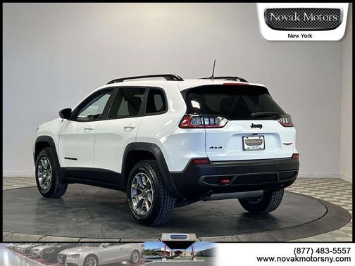 2023 Jeep Cherokee Trailhawk