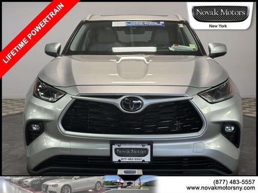 Gray 2022 Toyota Highlander XLE