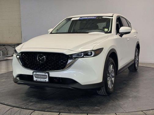 2022 Mazda CX-5 2.5 S Preferred Package