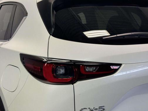 2022 Mazda CX-5 2.5 S Preferred Package