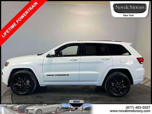 2022 Jeep Grand Cherokee Laredo