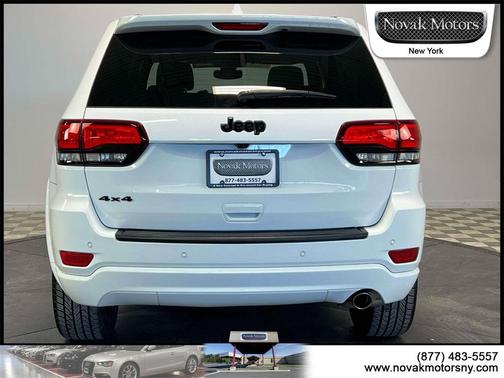 2022 Jeep Grand Cherokee Laredo
