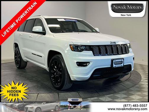 2022 Jeep Grand Cherokee Laredo