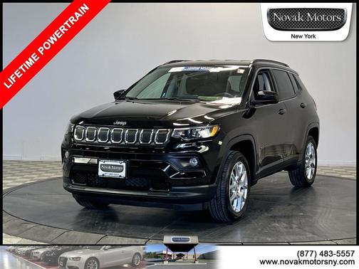 2022 Jeep Compass Latitude Lux