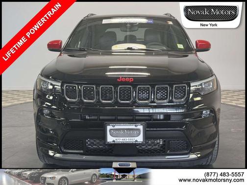 Diamond Black Crystal Pearlcoat 2023 Jeep Compass (Red) Edition
