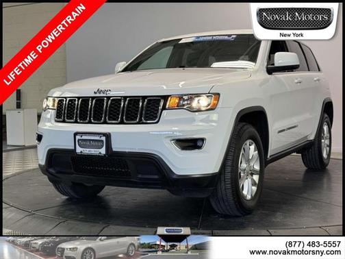 2022 Jeep Grand Cherokee Laredo