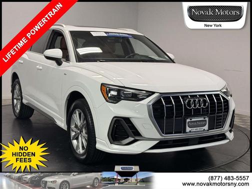 2022 Audi Q3 Premium