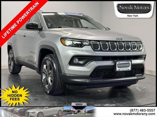 2022 Jeep Compass Latitude Lux