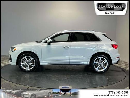 2022 Audi Q3 Premium Plus