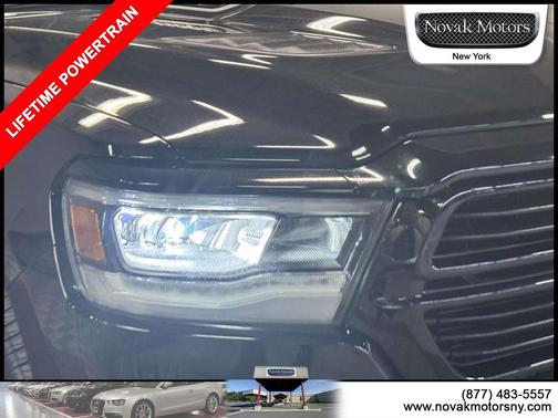 Diamond Black Crystal Pearlcoat 2023 RAM 1500 Laramie