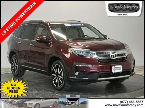 2022 Honda Pilot Touring 8-Passenger