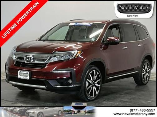2022 Honda Pilot Touring 8-Passenger