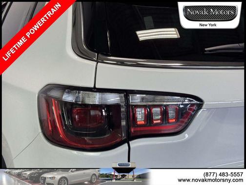 Bright White Clearcoat 2023 Jeep Compass Limited