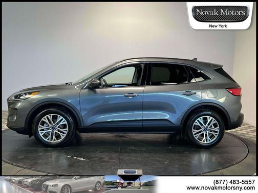 2022 Ford Escape SEL