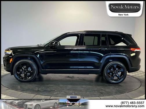 2022 Jeep Grand Cherokee Altitude