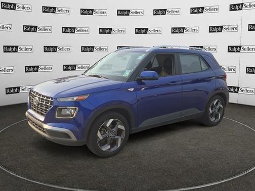 2022 Hyundai VENUE SEL