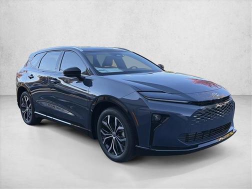 2025 Toyota Crown Signia XLE