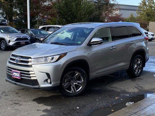2019 Toyota Highlander Hybrid Platinum