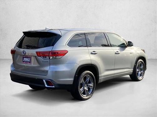 2019 Toyota Highlander Hybrid Platinum