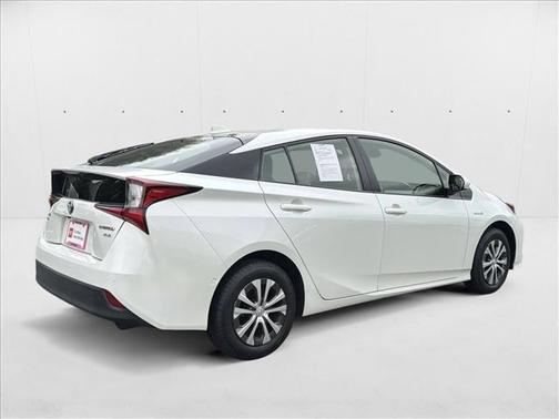 2020 Toyota Prius XLE