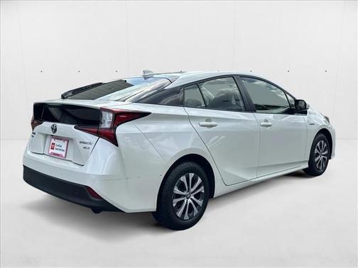 2020 Toyota Prius XLE